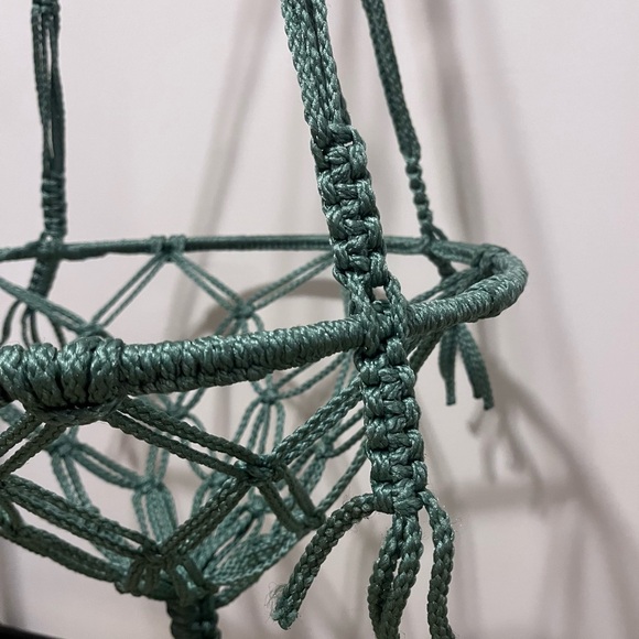 Green Macrame Cat Bed - Picture 5 of 10